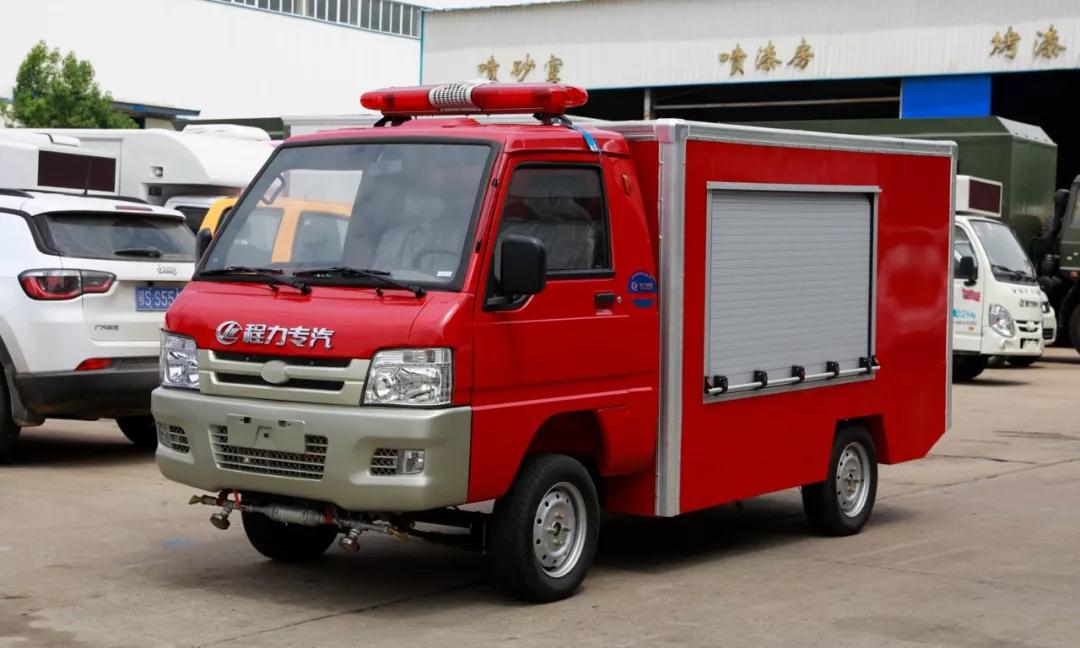 程力新能源人工智能搶險(xiǎn)救援車首批訂單圓滿交車，為國(guó)家電網(wǎng)提供一流產(chǎn)品
